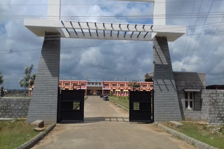 https://cache.careers360.mobi/media/colleges/social-media/media-gallery/41140/2021/10/28/Entrance View of Sree Siddarameshwara Polytechnic Tumakuru_Campus-view.jpg